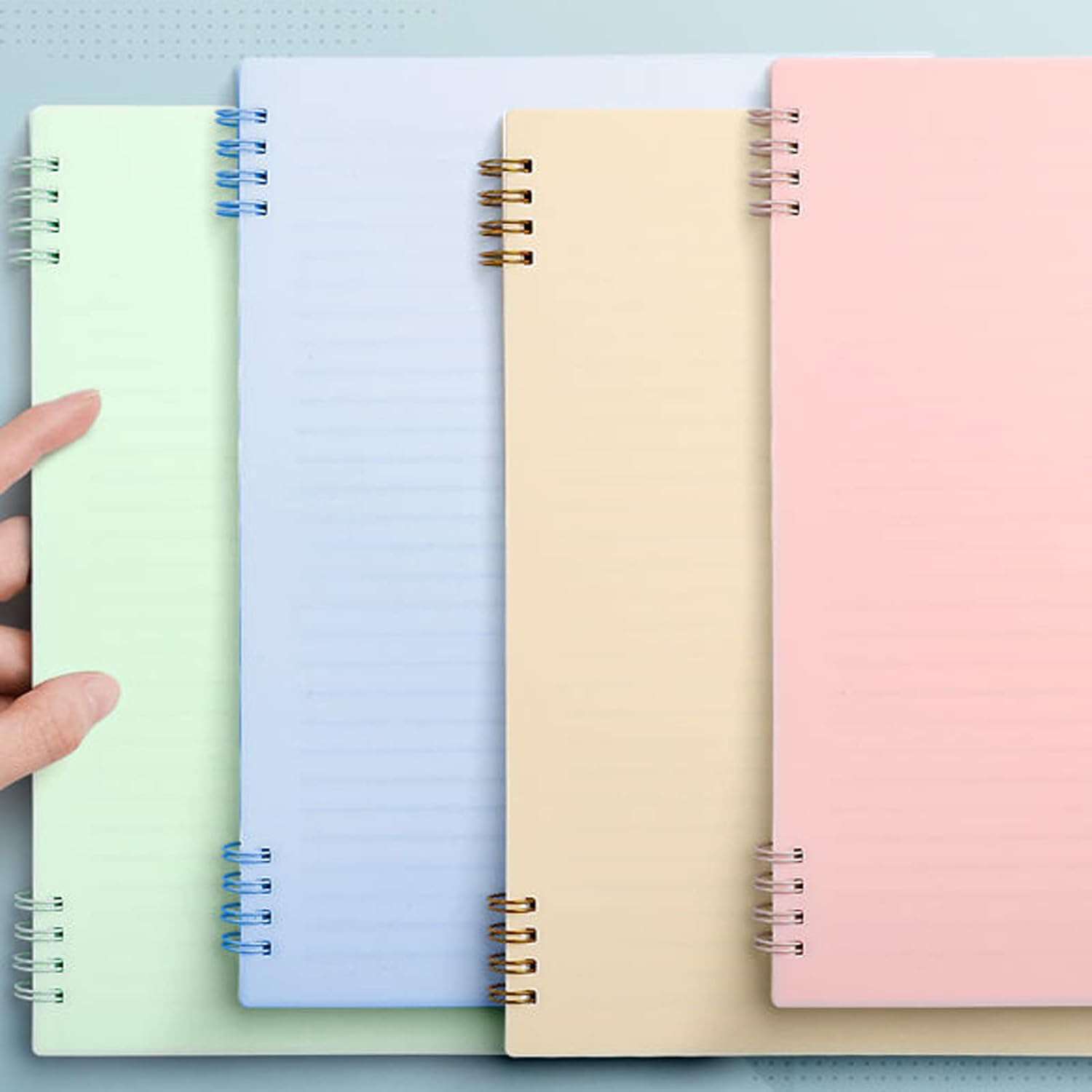 4 stuks Coil Notebooks, A5 Notitieblokken, Campus Wirebound Notebook, 180 ° Tegels, 60 Pagina' , voor Office, School, Student, Record Meeting (4 kleuren)