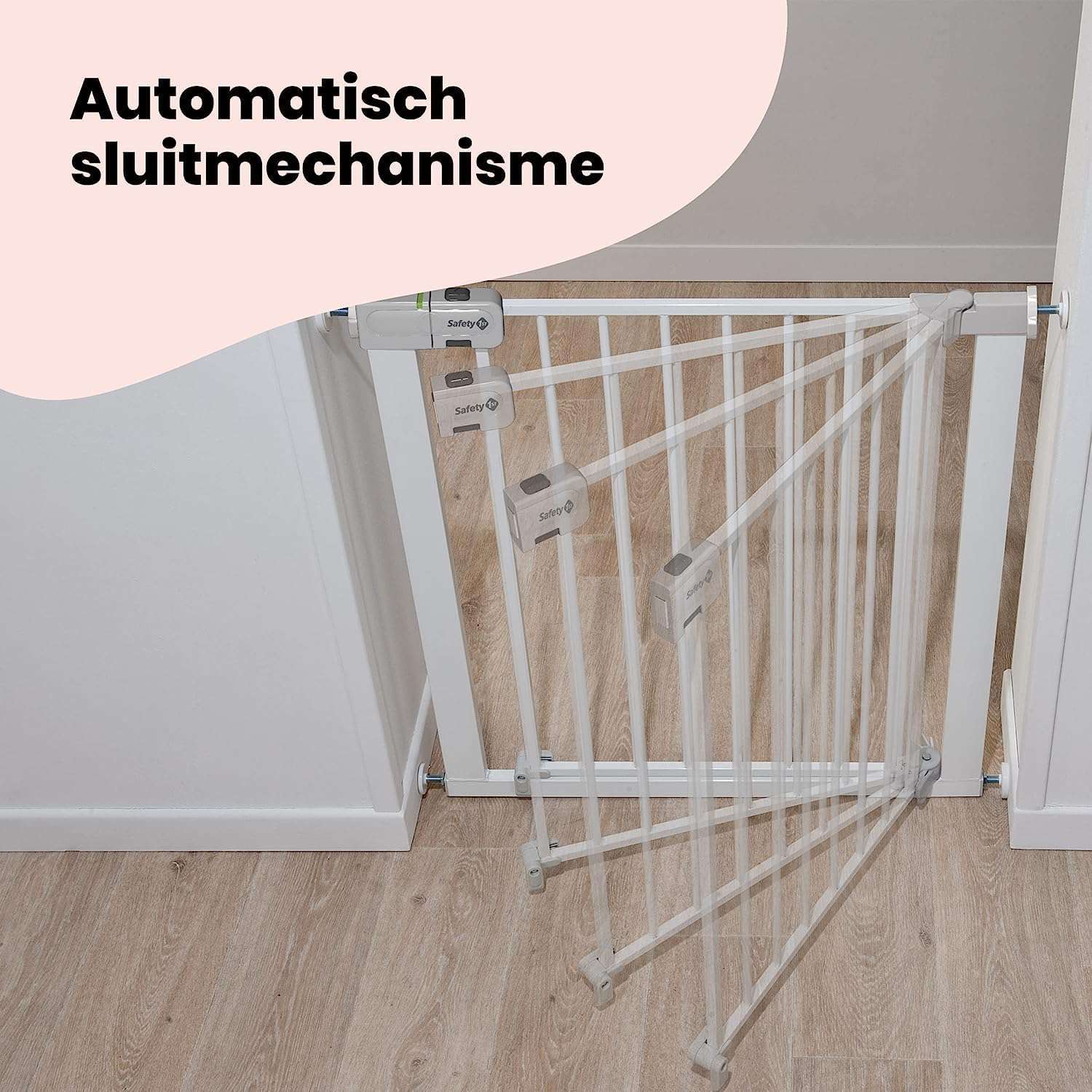 Safety 1st Auto Close Gate, Traphekje zonder boren, Automatisch sluitend veiligheidshek baby, 73–80 cm (max. 136 cm), Zelfklemmend (zonder boren), Met één hand te openen, Tweevoudige sluiting, Wit